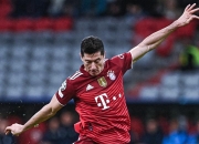 雷速-包含莱万多夫斯基遭遇五连败，拜仁教练面临压力！的词条